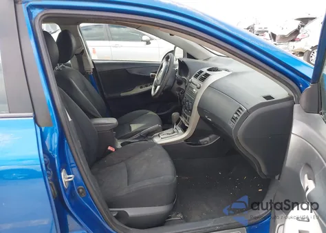 2010 Toyota Corolla S z USA, uszkodzony, nr VIN 1NXBU4EE9AZ219568